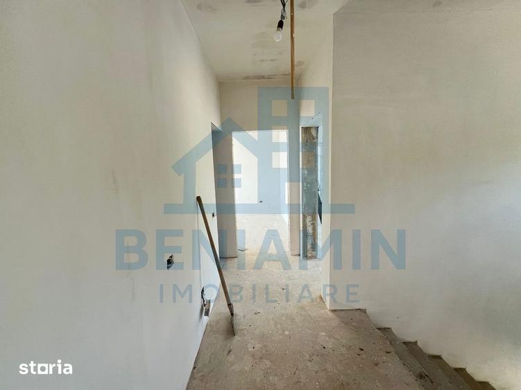 Casă cu 5 camere cu Teren 600 Mp în Sânpetru
