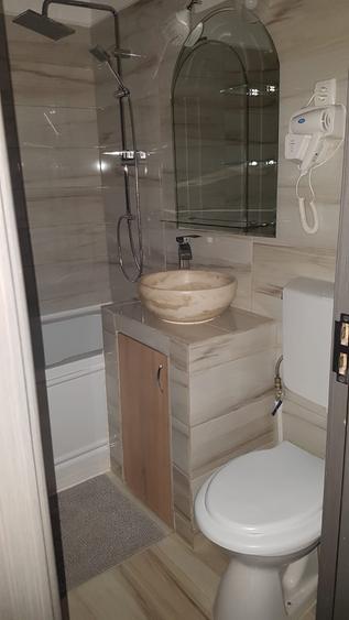 Garsonieră decomandată în Hipodrom