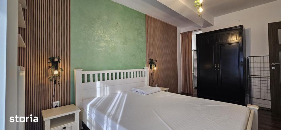 Apartament cu 3 camere semidecomandat în Florești