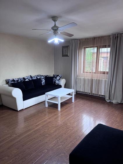 Casă cu 4 camere în Oreavul