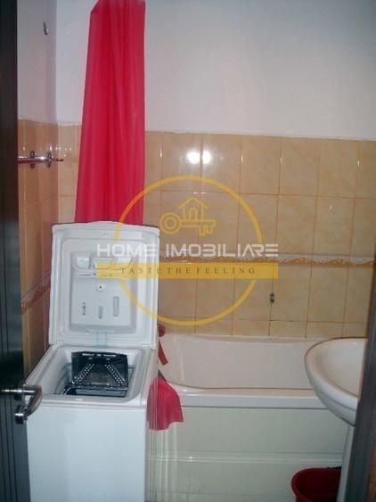 Apartament cu 3 camere decomandat, mobilat în Mircea cel Bătrân
