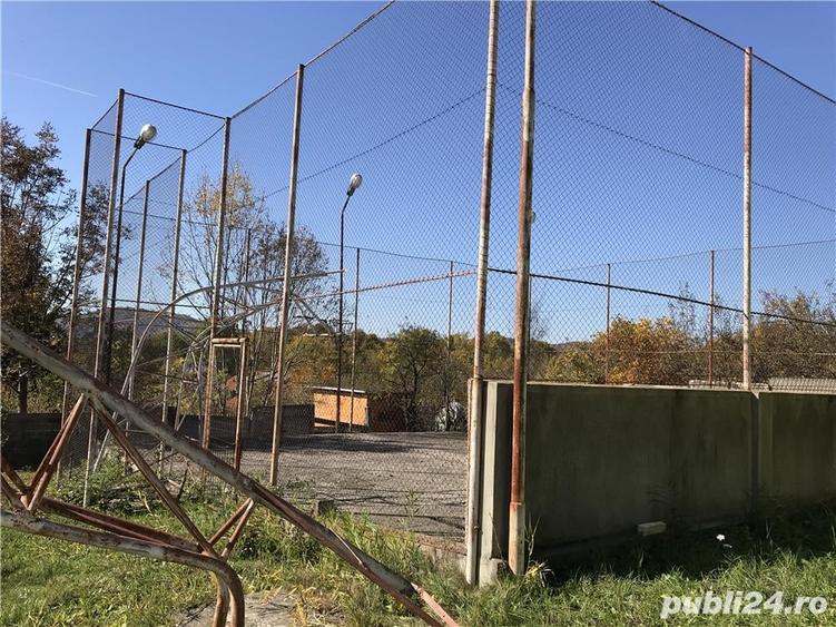 Teren de 4340 mp, în Cornu