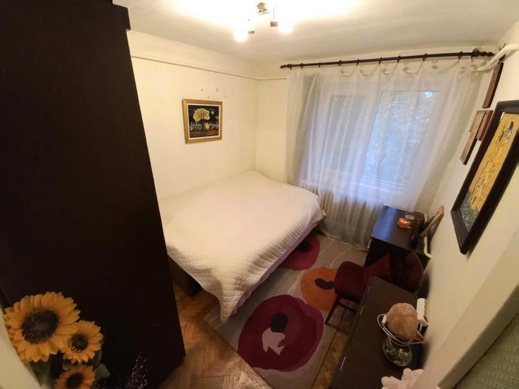 Apartament cu 2 camere decomandat, mobilat în Podul de Piatră