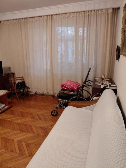 Apartament cu 2 camere semidecomandat în Trivale