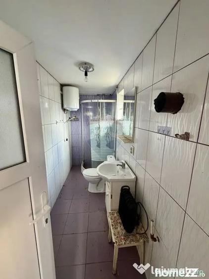 Casă cu 4 camere cu Teren 7727 Mp în Blidari (Cârligele)