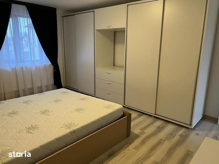 Casă cu 4 camere cu Teren 250 Mp în Ulmi