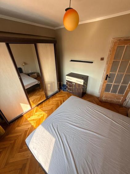 Apartament cu 3 camere decomandat, mobilat în Circumvalațiunii