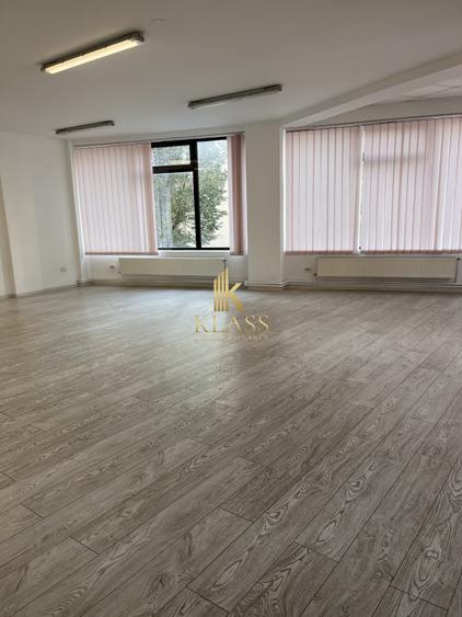 Spațiu comercial, de 107.80000305176 mp, în Timpuri Noi
