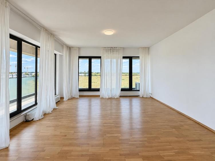 Apartament cu 3 camere semidecomandat, mobilat în Pipera