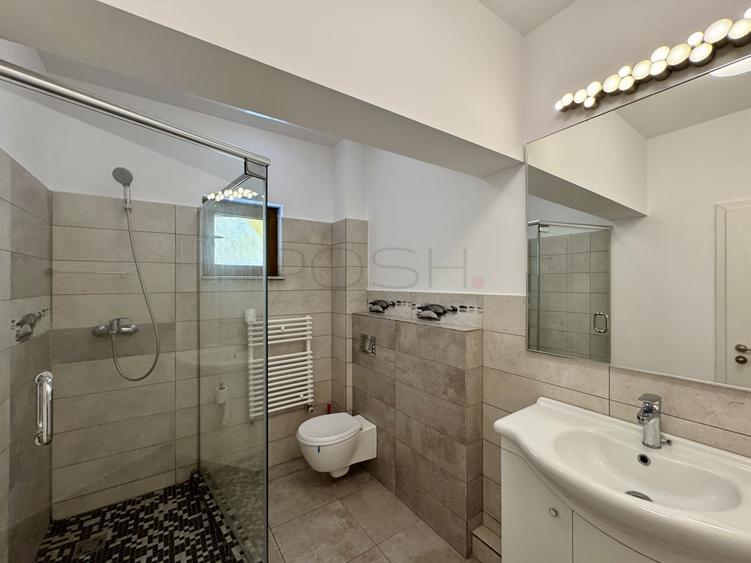 Apartament cu 4 camere semidecomandat, mobilat în Floreasca