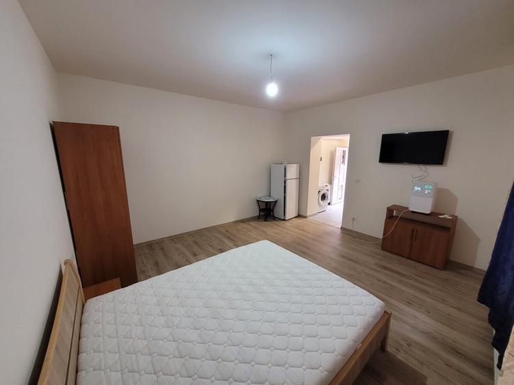 Garsonieră semidecomandată, mobilată în Iosefin