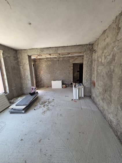 Apartament cu 3 camere în Breaza de Jos