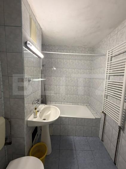 Apartament cu 3 camere decomandat, mobilat în Mănăștur