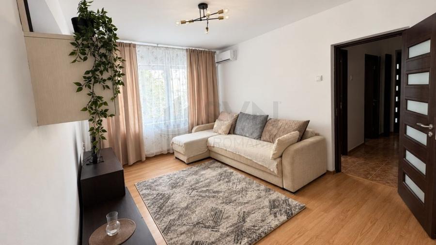 Apartament cu 2 camere decomandat, mobilat în P-ța Muncii