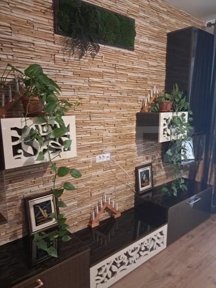 Apartament cu 3 camere decomandat, mobilat în Păcurari