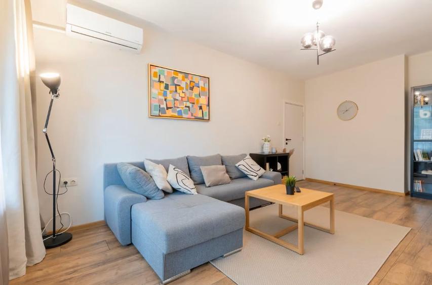 Apartament cu 2 camere decomandat în Crângași