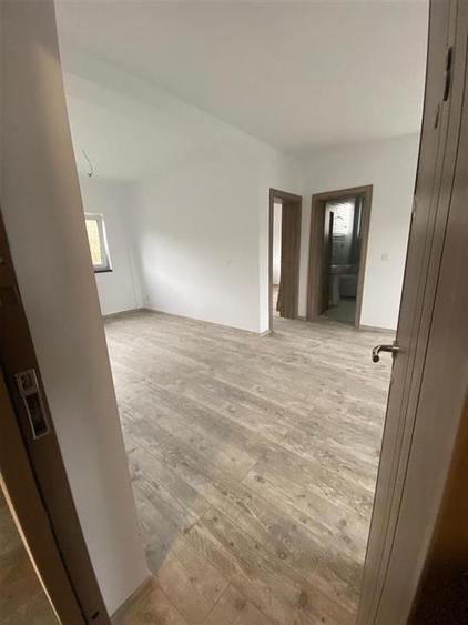 Apartament cu 2 camere semidecomandat în Bucium