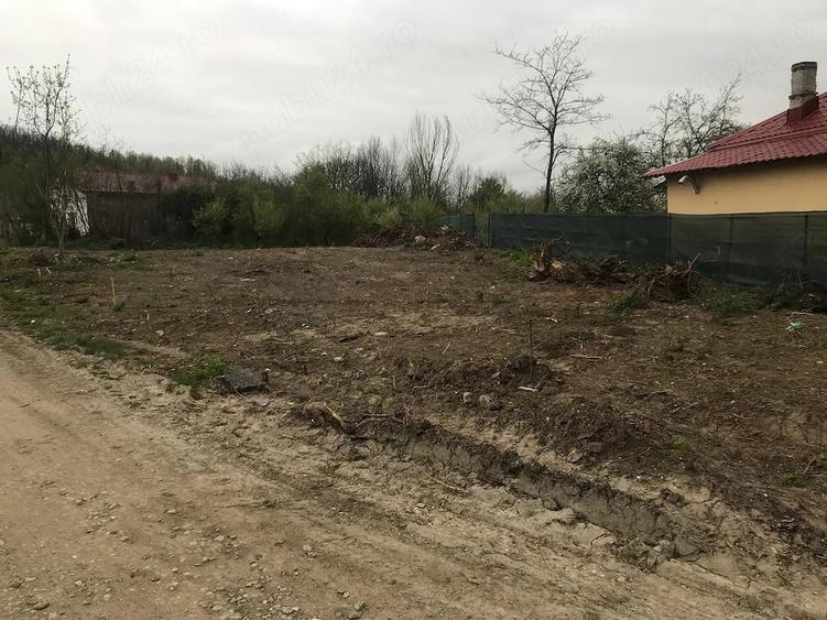 Teren de 532 mp, în Central
