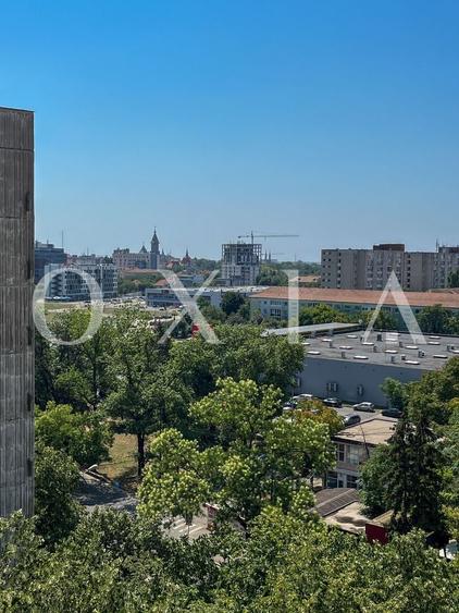 Apartament cu 3 camere semidecomandat, mobilat în Gheorghe Lazăr