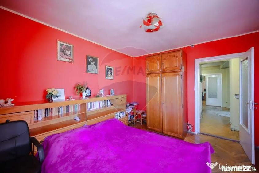 Apartament cu 3 camere decomandat în Ultracentral