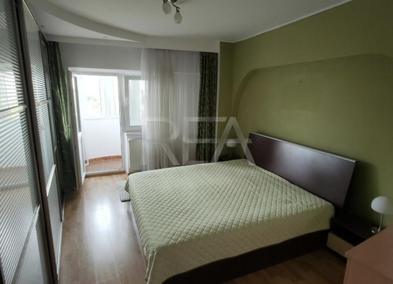 Apartament cu 3 camere decomandat, mobilat în Crângași