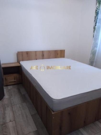 Apartament cu 3 camere semidecomandat, mobilat în Colentina