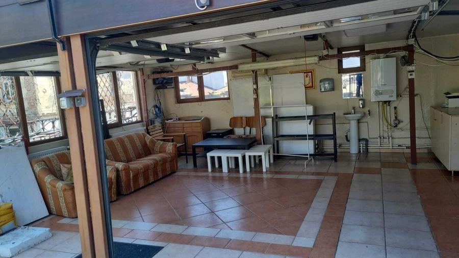 Spațiu comercial, de 66 mp, în Central