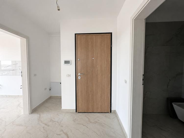 Apartament cu 2 camere decomandat în Sud