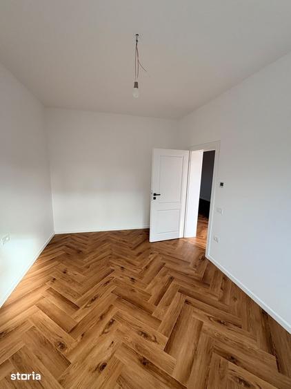 Casă cu 3 camere cu Teren 365 Mp în Sud