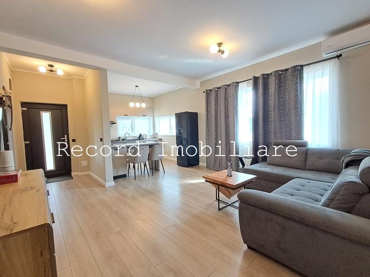 Apartament cu 2 camere semidecomandat în Aurel Vlaicu