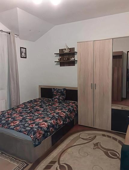 Garsonieră decomandată în Central