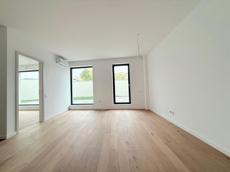 Apartament cu 4 camere decomandat în Timpuri Noi