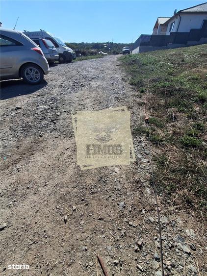 Teren de 537 mp, în Roșia