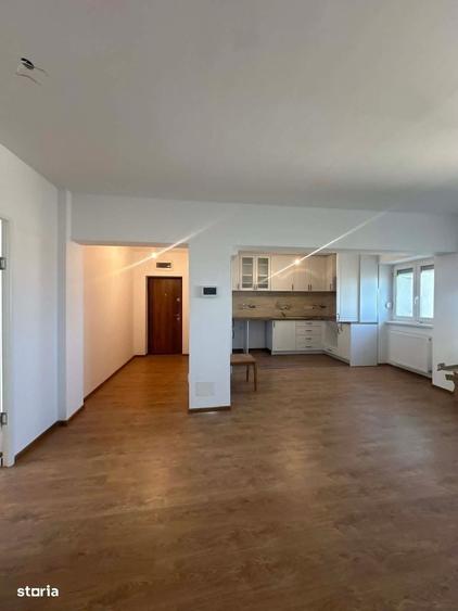 Apartament cu 4 camere decomandat în Lucian Blaga