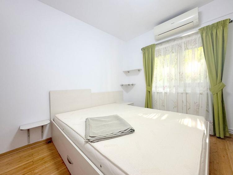 Apartament cu 3 camere decomandat, mobilat în Soarelui