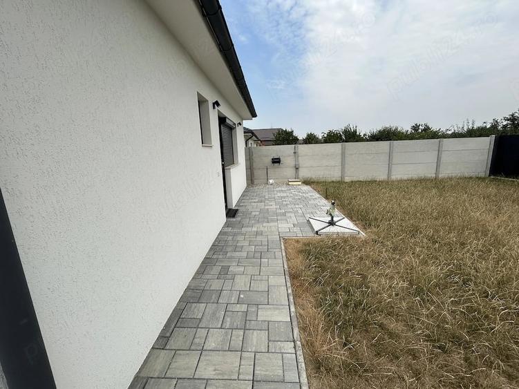 Casă cu 1 camere cu Teren 470 Mp în Mândruloc