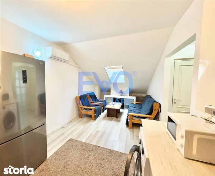 Apartament cu 3 camere semidecomandat în Valea Lupului