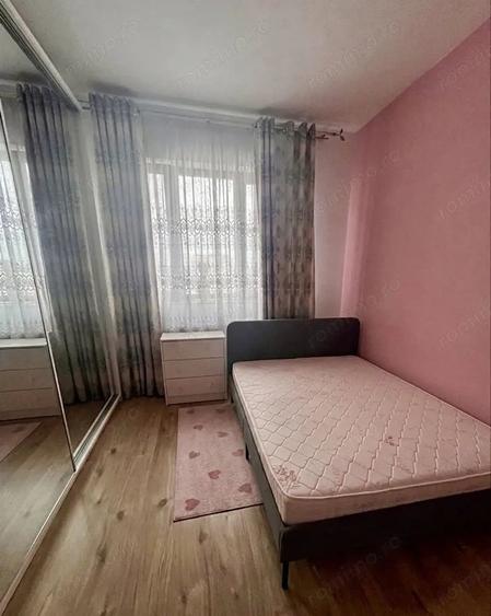 Apartament cu 3 camere decomandat, mobilat în Prelungirea Ghencea