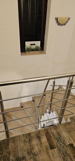 Casă cu 4 camere cu Teren 605 Mp în Central