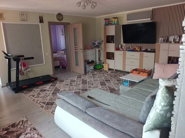 Casă cu 2 camere în Tritenii de Jos