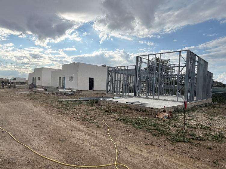 Casă individuală cu 4 camere cu Teren 315 Mp în Cernica