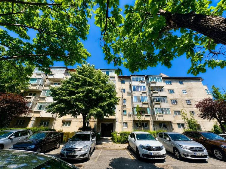 Apartament cu 2 camere semidecomandat în Odobescu