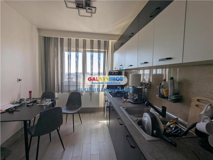Apartament cu 3 camere decomandat în Rahova