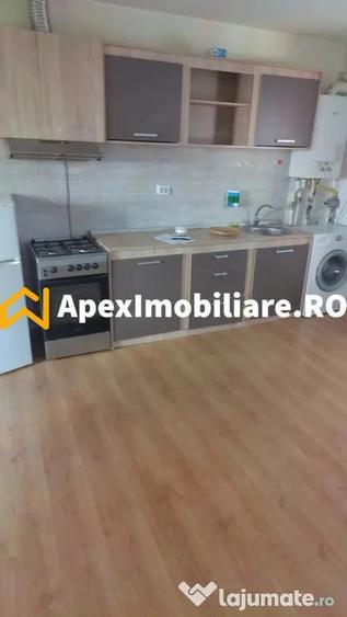 Apartament cu 2 camere decomandat în Victoriei