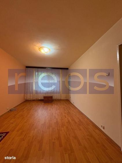 Apartament cu 2 camere decomandat în Crângași