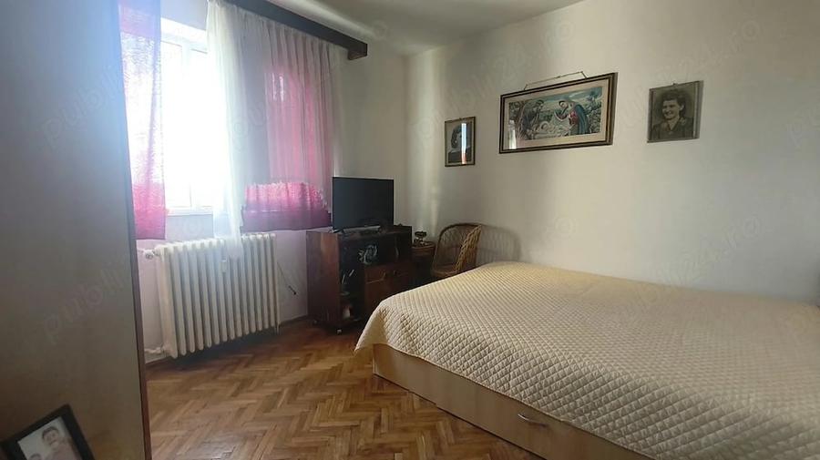 Apartament cu 2 camere decomandat în Gojdu
