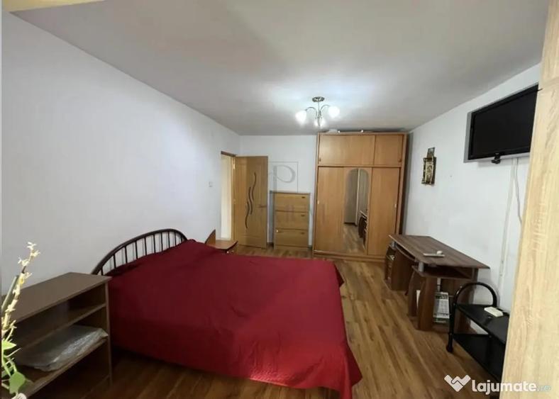 Garsonieră decomandată în Șagului