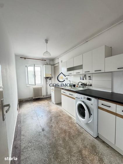 Apartament cu 4 camere în Hărmanului