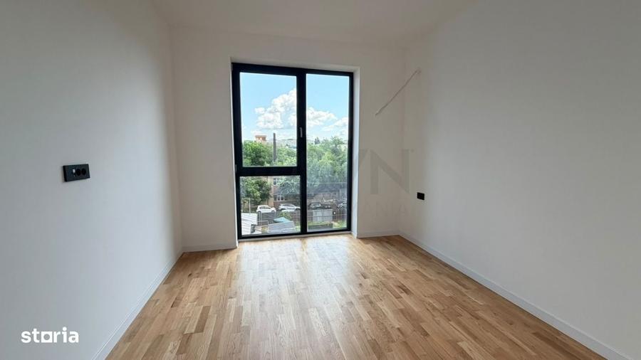 Apartament cu 3 camere în Barbu Văcărescu