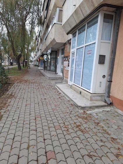Spațiu comercial, de 34 mp, în Exterior Vest